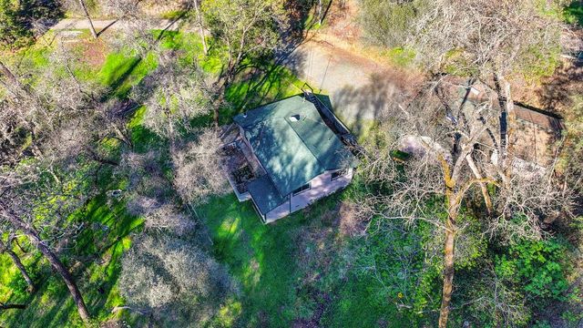 805 Country Rd, Meadow Vista, CA 95722