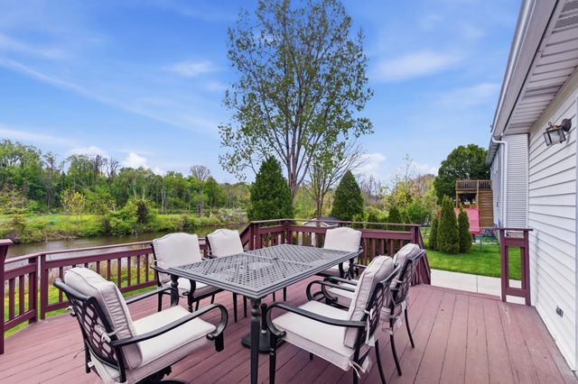 2219 BROOKSBORO Drive, Erie, PA 16510