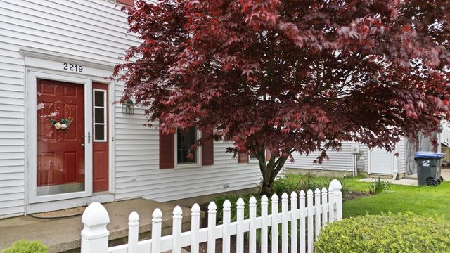 2219 BROOKSBORO Drive, Erie, PA 16510