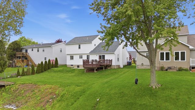 2219 BROOKSBORO Drive, Erie, PA 16510