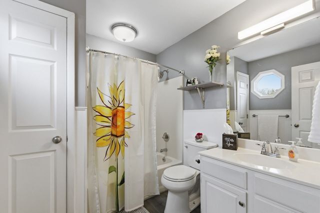 2219 BROOKSBORO Drive, Erie, PA 16510