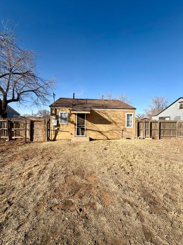 2605 1st Street, Lubbock, TX 79415
