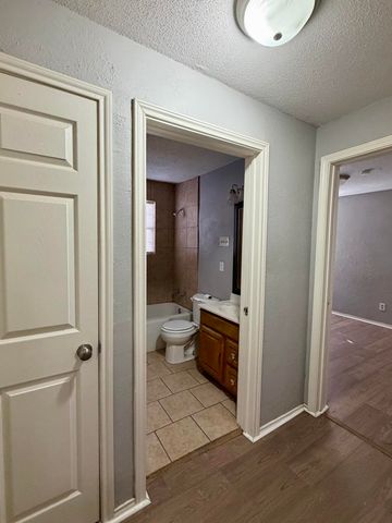 2605 1st Street, Lubbock, TX 79415