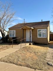 2605 1st Street, Lubbock, TX 79415