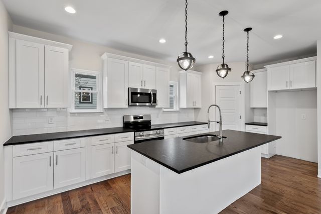 844 Cherokee Ave Apt 10, Nashville, TN 37207