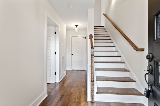 844 Cherokee Ave Apt 10, Nashville, TN 37207