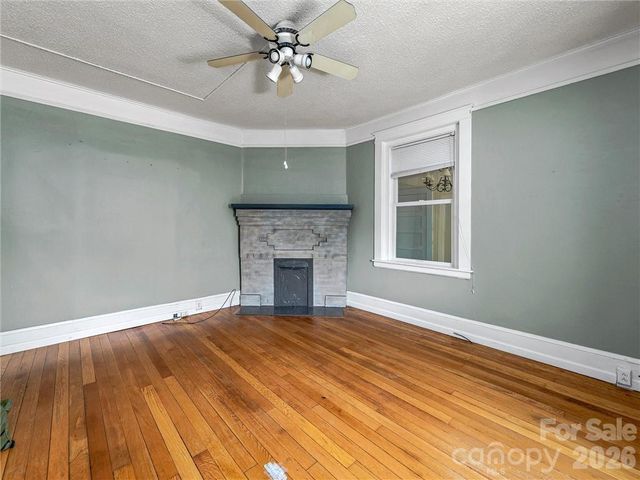 575 Haywood Road, Asheville, NC 28806