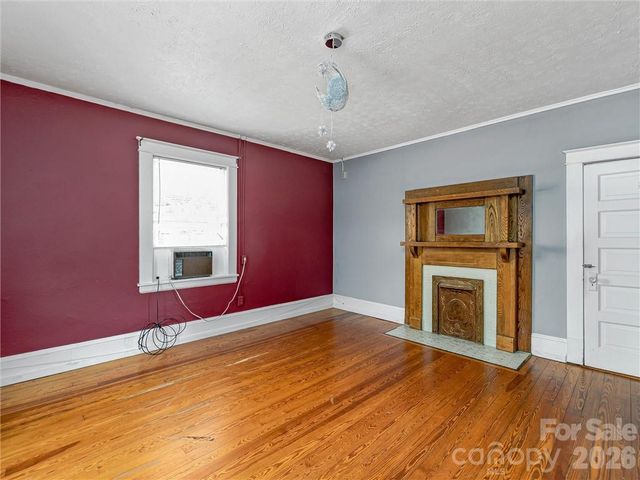 575 Haywood Road, Asheville, NC 28806