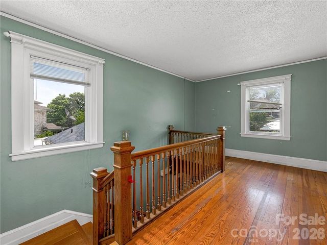 575 Haywood Road, Asheville, NC 28806