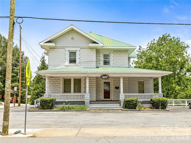 575 Haywood Road, Asheville, NC 28806