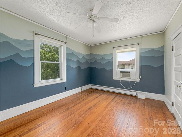 575 Haywood Road, Asheville, NC 28806