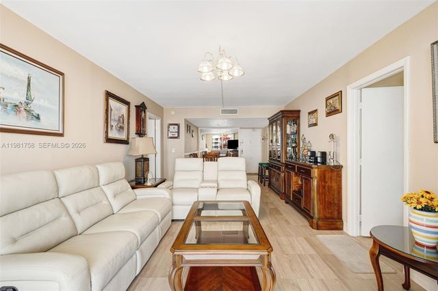 9273 Collins Ave 1109, Surfside, FL 33154