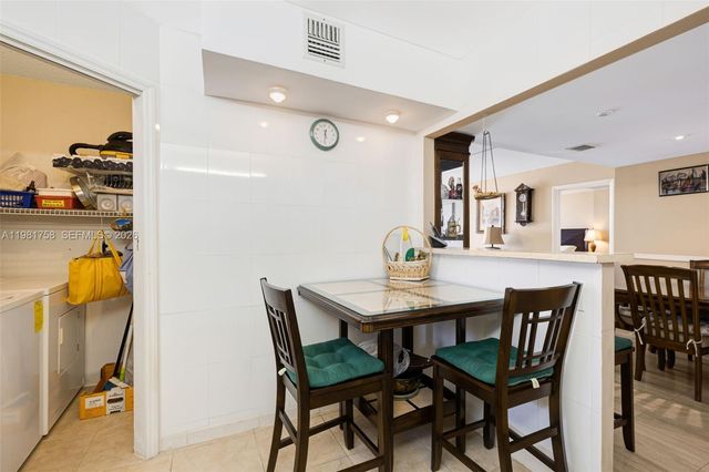 9273 Collins Ave 1109, Surfside, FL 33154