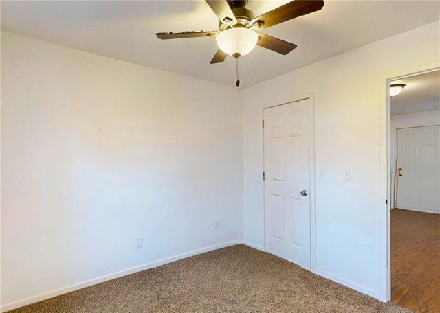 717 N Adams Street, Nevada, MO 64772