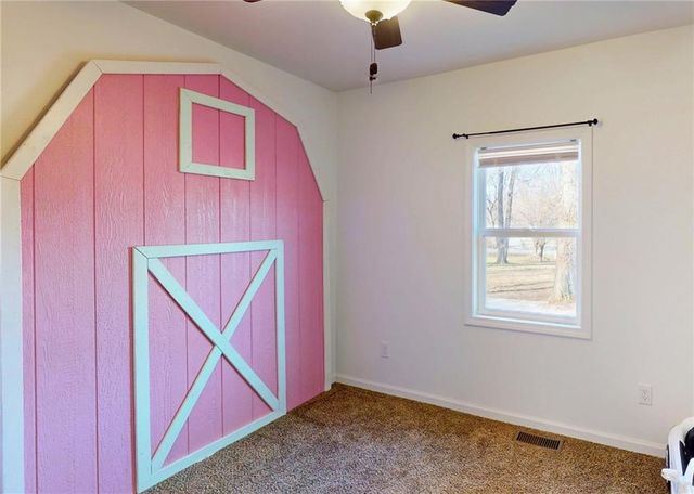 717 N Adams Street, Nevada, MO 64772