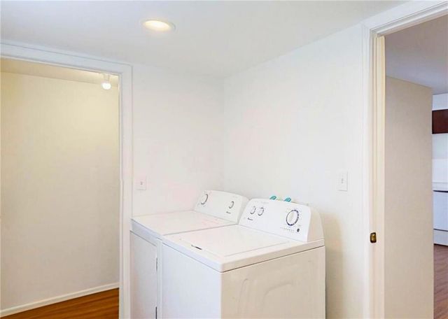 717 N Adams Street, Nevada, MO 64772