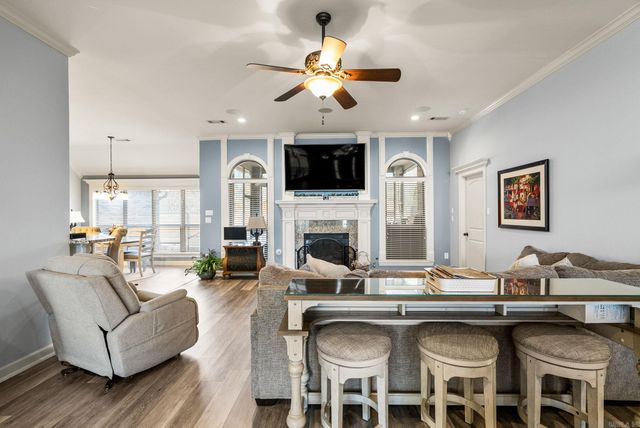 303 Corondelet Lane, Maumelle, AR 72113