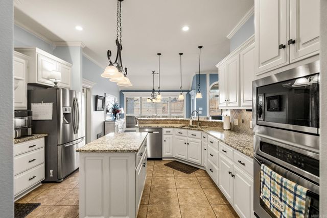 303 Corondelet Lane, Maumelle, AR 72113