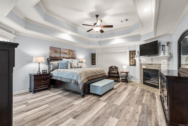 303 Corondelet Lane, Maumelle, AR 72113