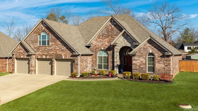 303 Corondelet Lane, Maumelle, AR 72113