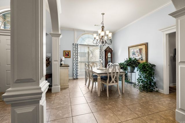 303 Corondelet Lane, Maumelle, AR 72113