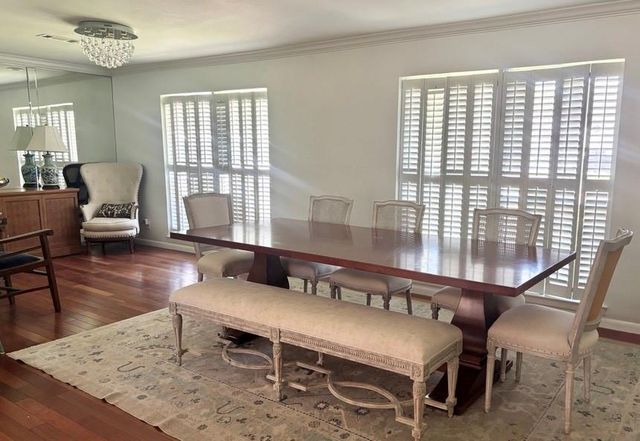 729 Camelot, Hunters Creek Village, TX 77024