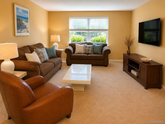 10 Somerset Drive 26K, Suffern, NY 10901