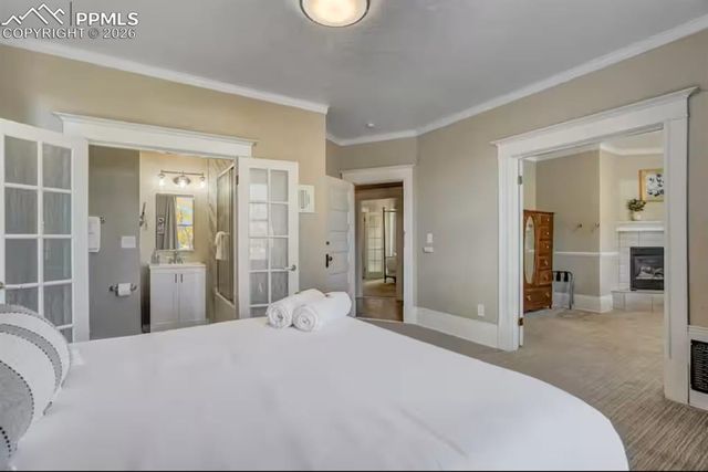 6 Boulder Crescent Street, Colorado Springs, CO 80903