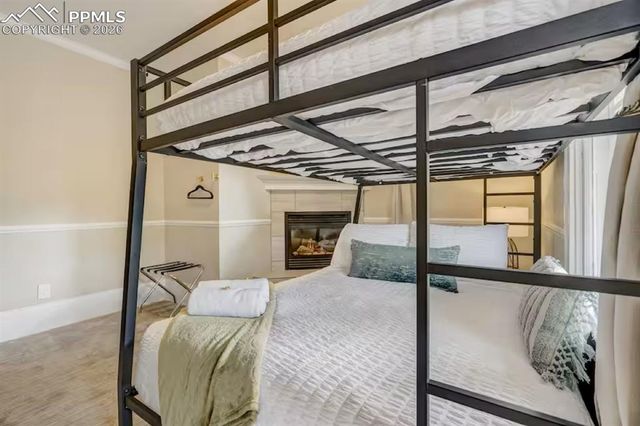 6 Boulder Crescent Street, Colorado Springs, CO 80903