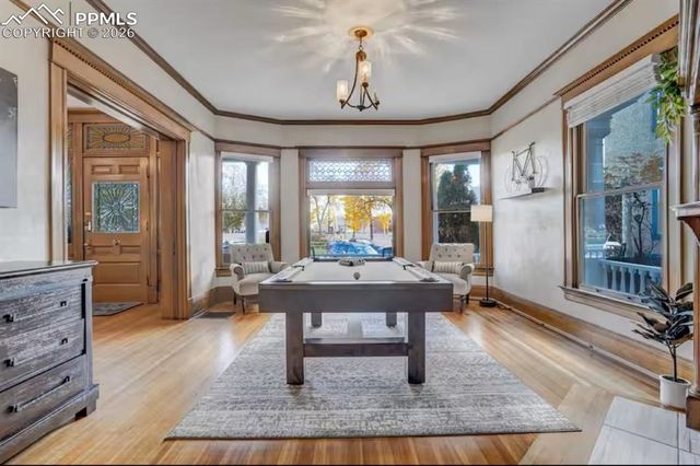 6 Boulder Crescent Street, Colorado Springs, CO 80903