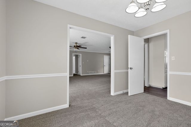 156 Blake Lane, Ellenwood, GA 30294