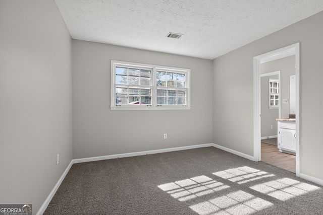 156 Blake Lane, Ellenwood, GA 30294