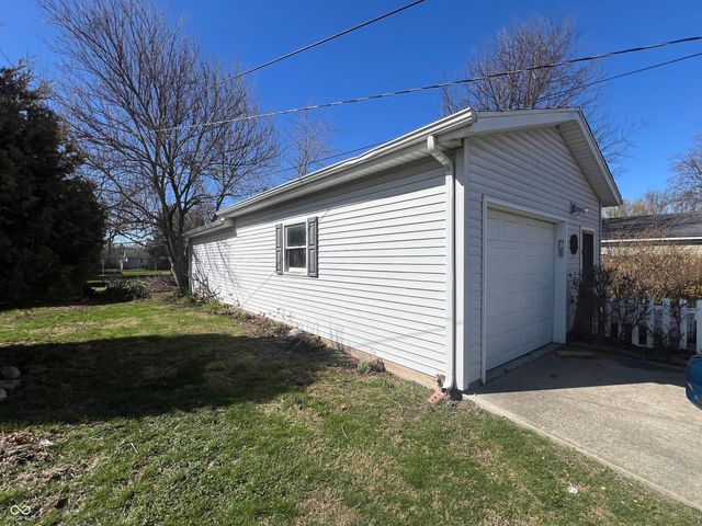 321 S Washington Street, Chesterfield, IN 46017
