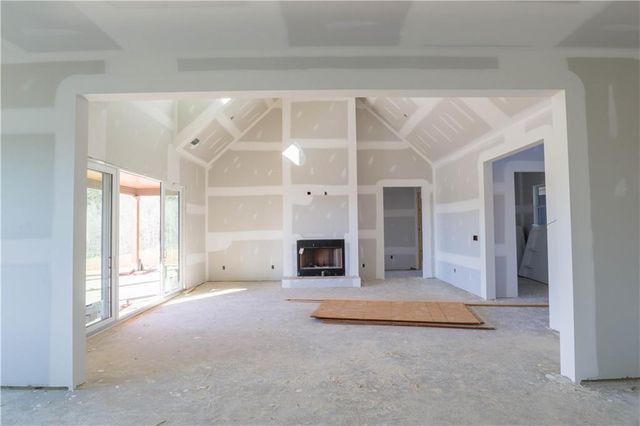 167 Lake Jane Path, Dallas, GA 30157