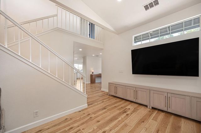 1115 Vickrey Ct, Rio Linda, CA 95673