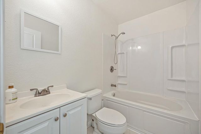 1115 Vickrey Ct, Rio Linda, CA 95673