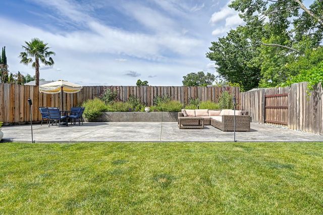 1115 Vickrey Ct, Rio Linda, CA 95673