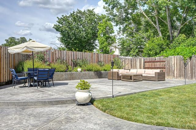 1115 Vickrey Ct, Rio Linda, CA 95673