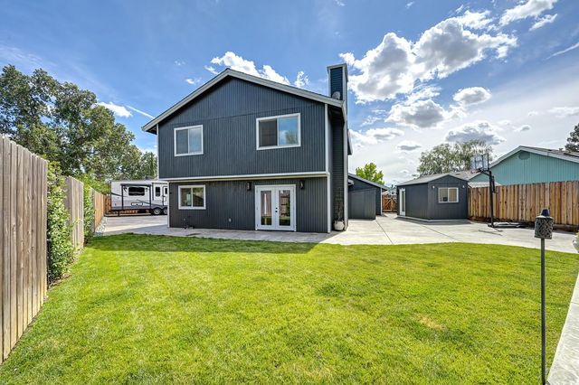 1115 Vickrey Ct, Rio Linda, CA 95673