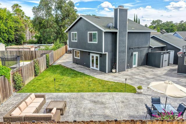 1115 Vickrey Ct, Rio Linda, CA 95673