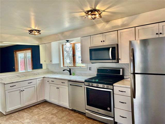 2709 Chestnut Street, York, NY 14592