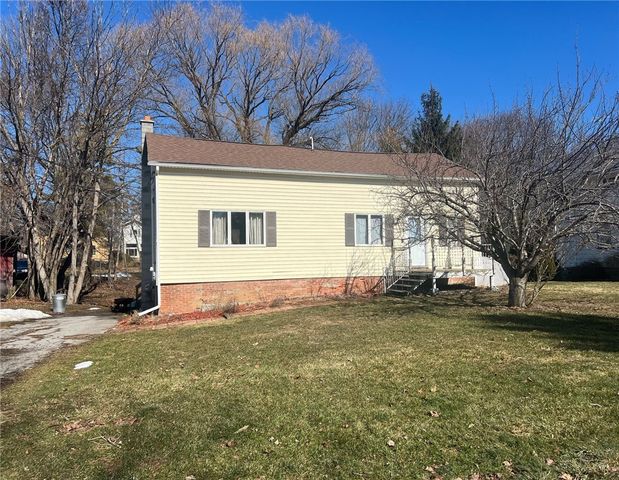 2709 Chestnut Street, York, NY 14592