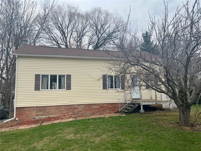 2709 Chestnut Street, York, NY 14592