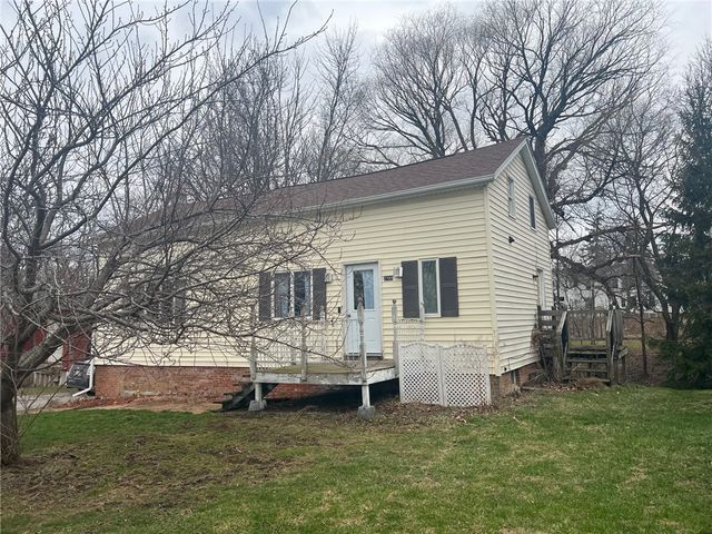 2709 Chestnut Street, York, NY 14592