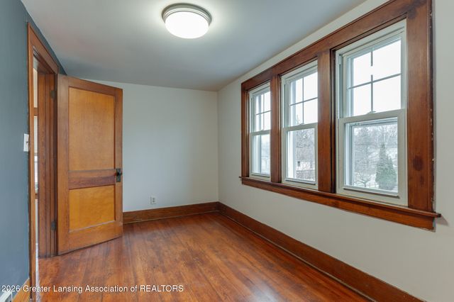 1917 Osband Avenue, Lansing, MI 48910