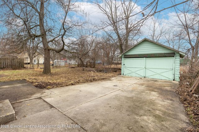 1917 Osband Avenue, Lansing, MI 48910