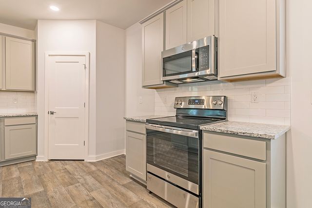 145 Weldon Street 59, Mcdonough, GA 30253