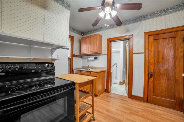 257 W Illinois Avenue, Aurora, IL 60506