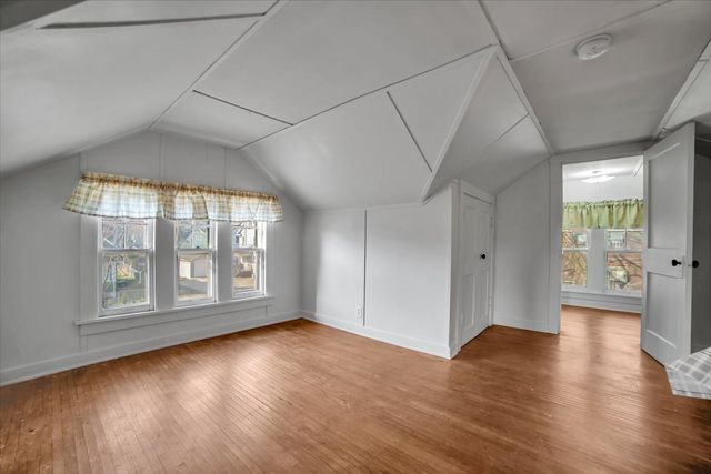 257 W Illinois Avenue, Aurora, IL 60506