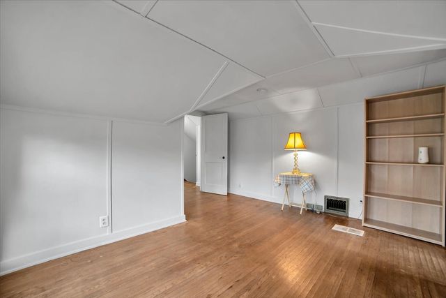 257 W Illinois Avenue, Aurora, IL 60506